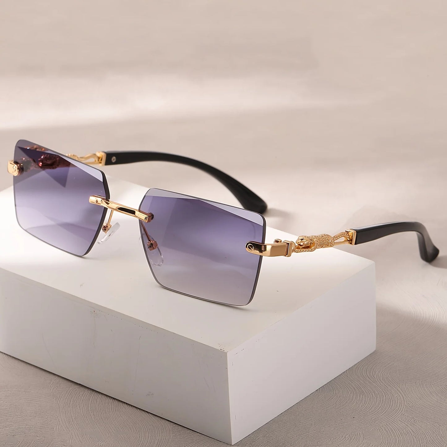 Lunettes de soleil luxueuses