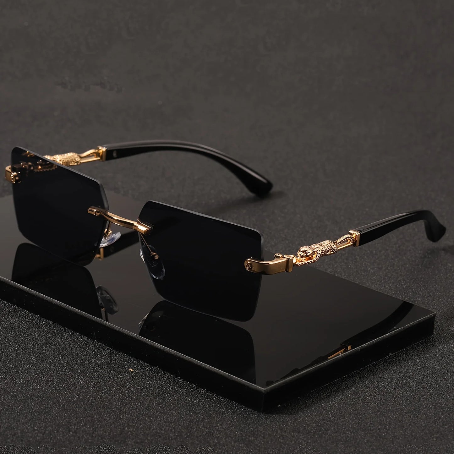 Lunettes de soleil luxueuses