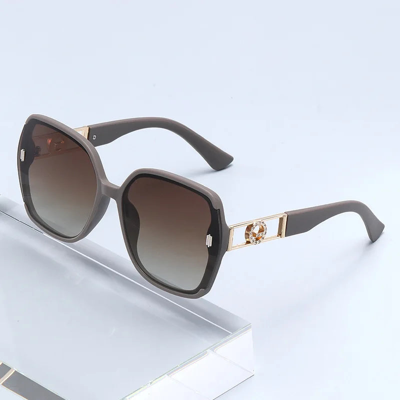Lunettes de soleil luxueuses