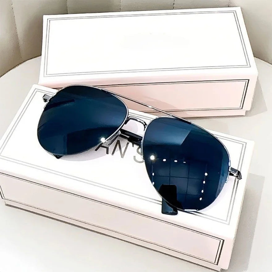 Lunettes de soleil luxueuses