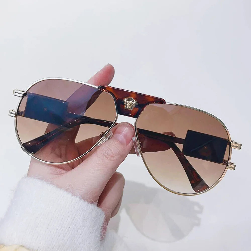 Lunettes de soleil luxueuses